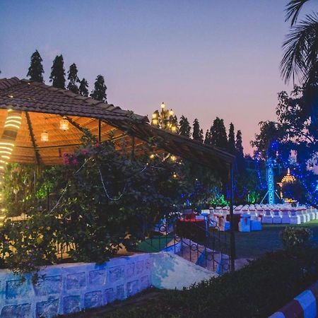 Pushp Vatika Resort & Lawns Navi Mumbai Zewnętrze zdjęcie