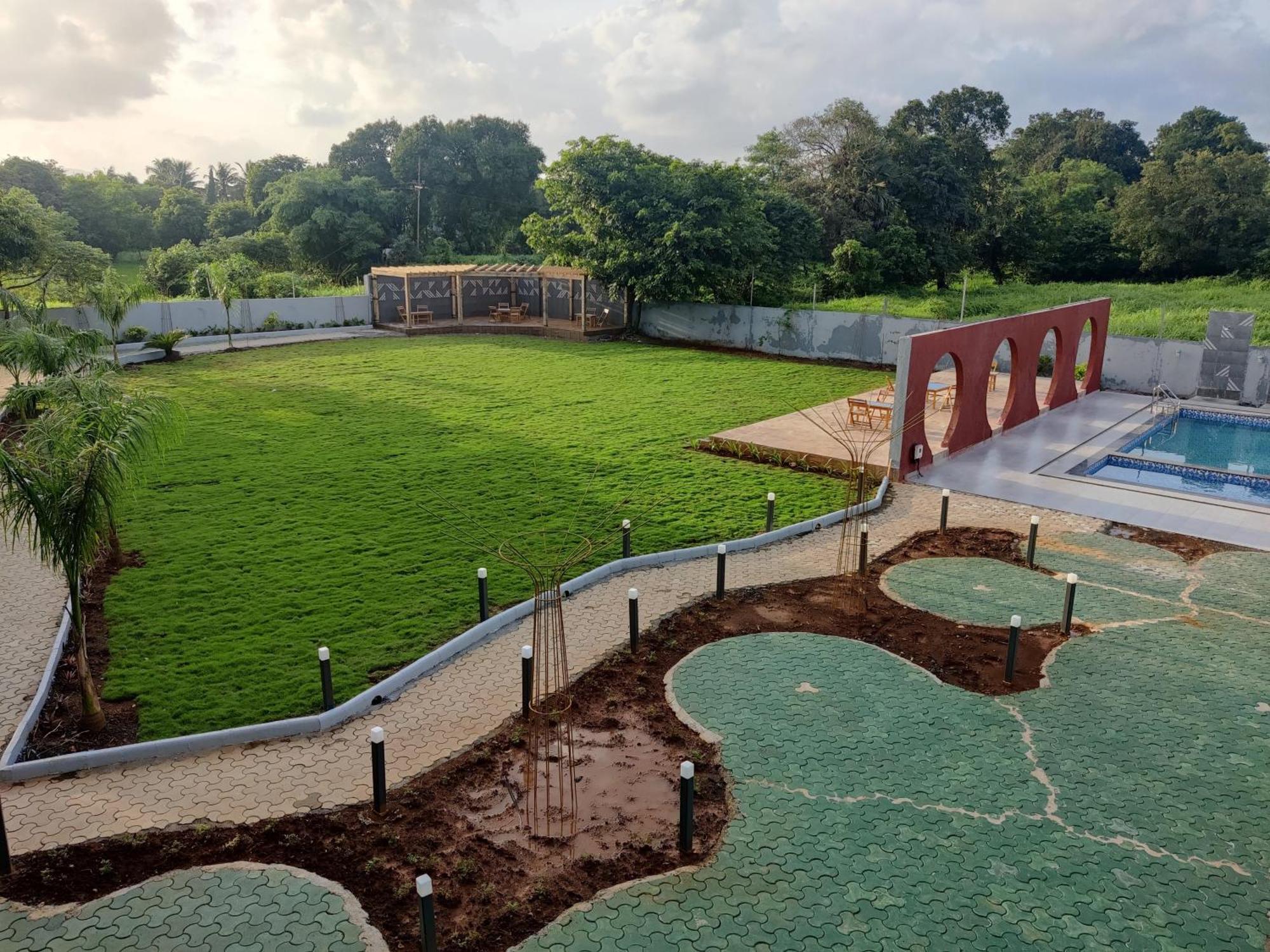 Pushp Vatika Resort & Lawns Navi Mumbai Zewnętrze zdjęcie
