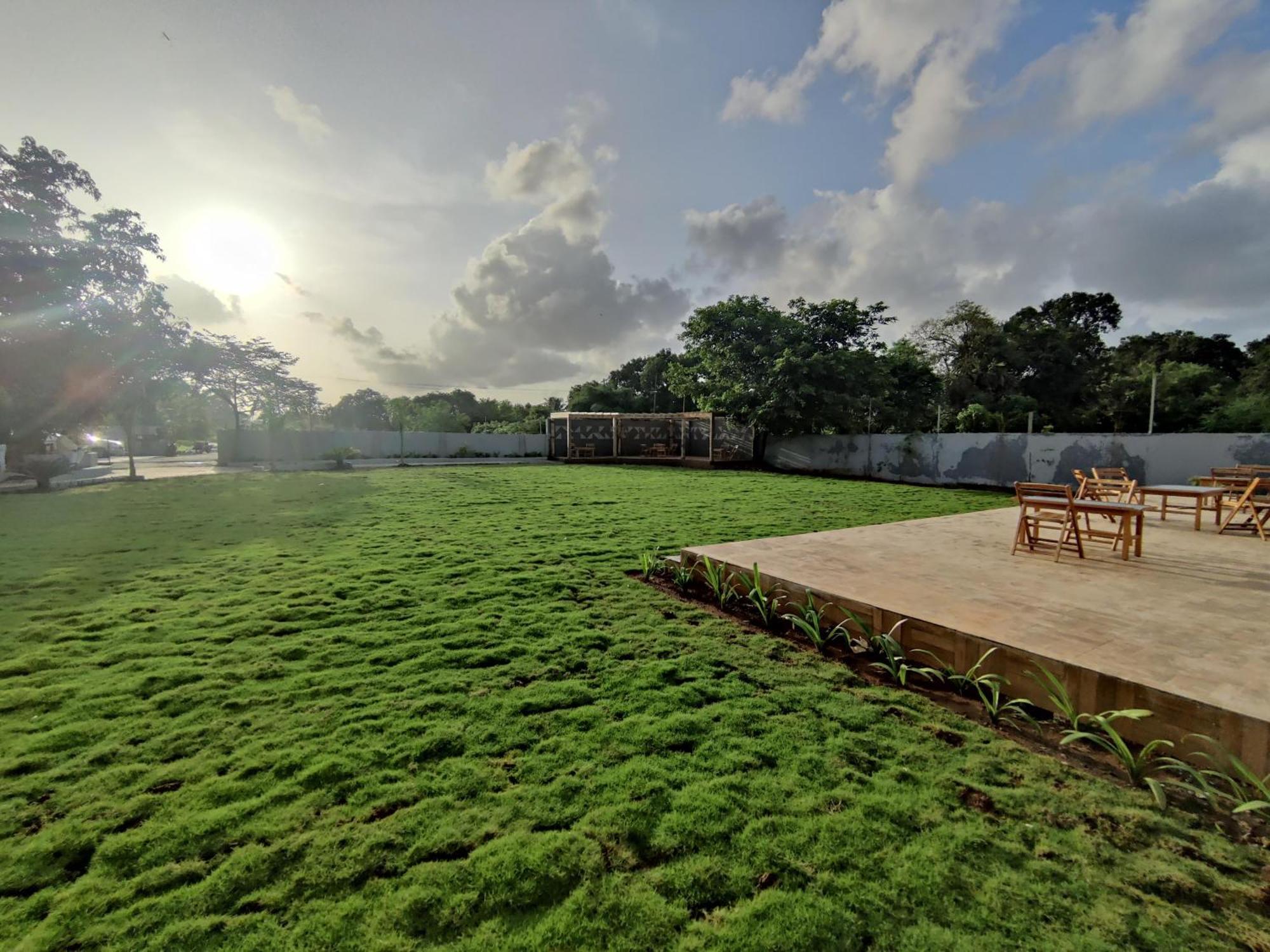 Pushp Vatika Resort & Lawns Navi Mumbai Zewnętrze zdjęcie