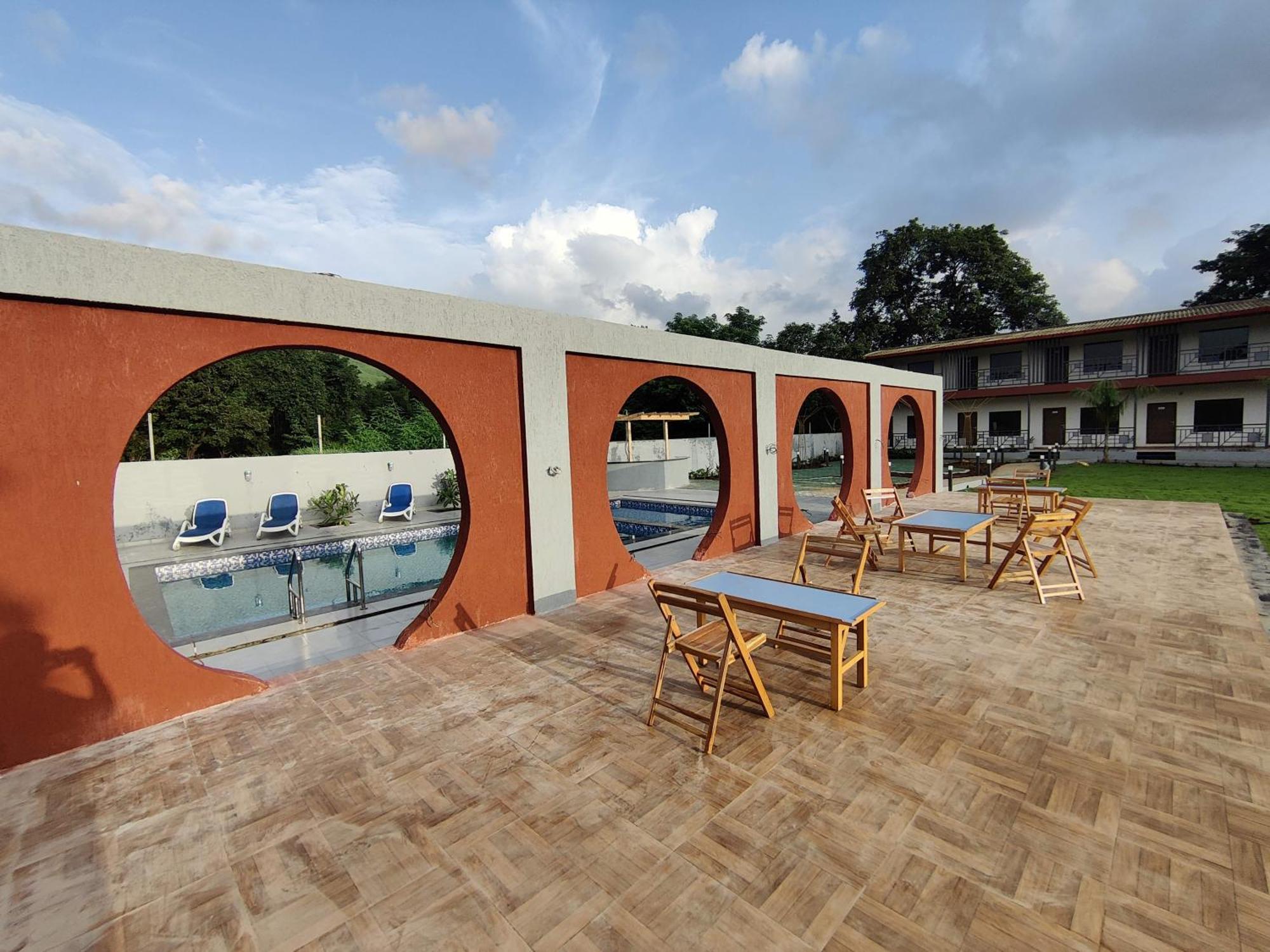 Pushp Vatika Resort & Lawns Navi Mumbai Zewnętrze zdjęcie