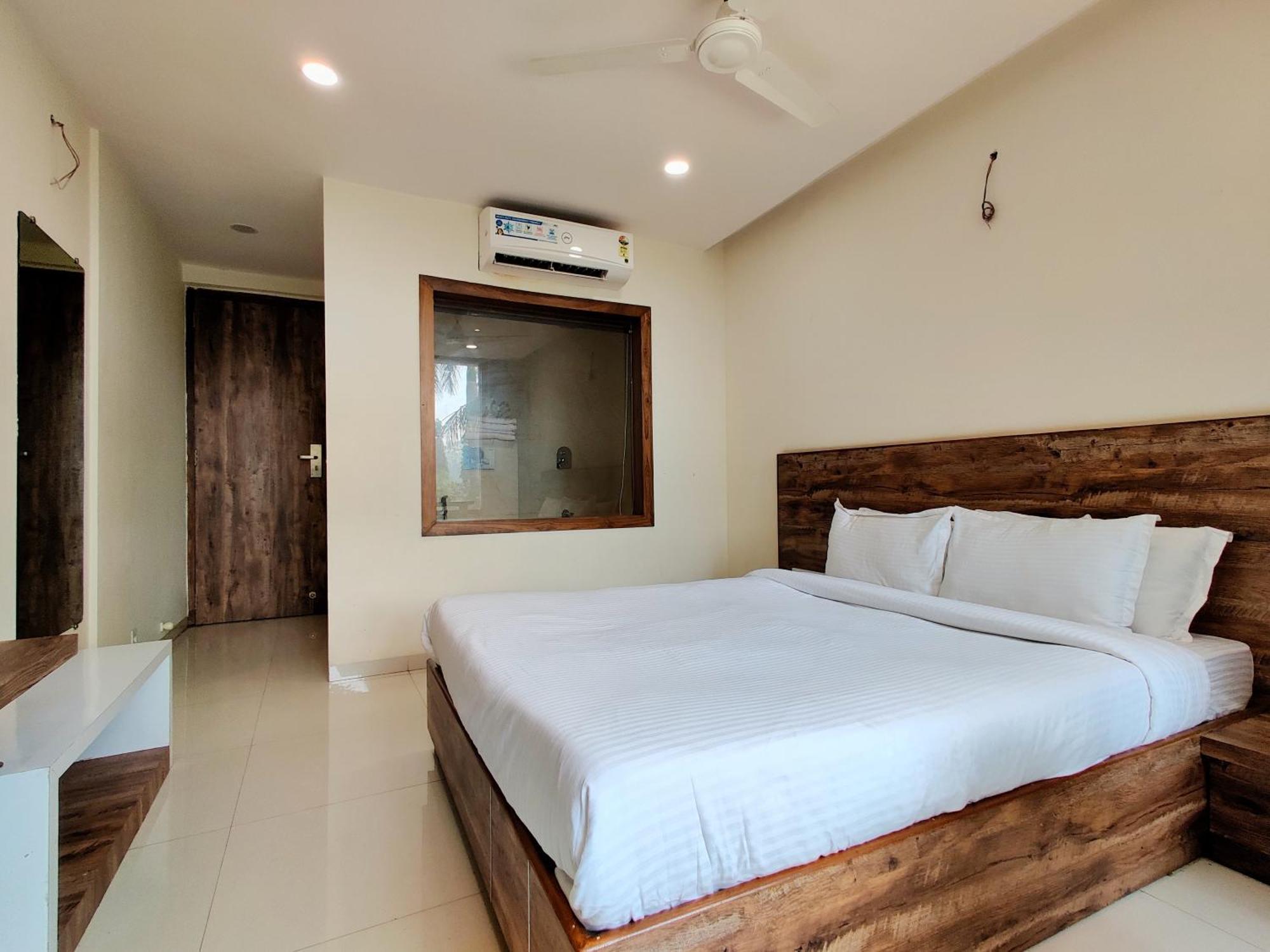 Pushp Vatika Resort & Lawns Navi Mumbai Zewnętrze zdjęcie