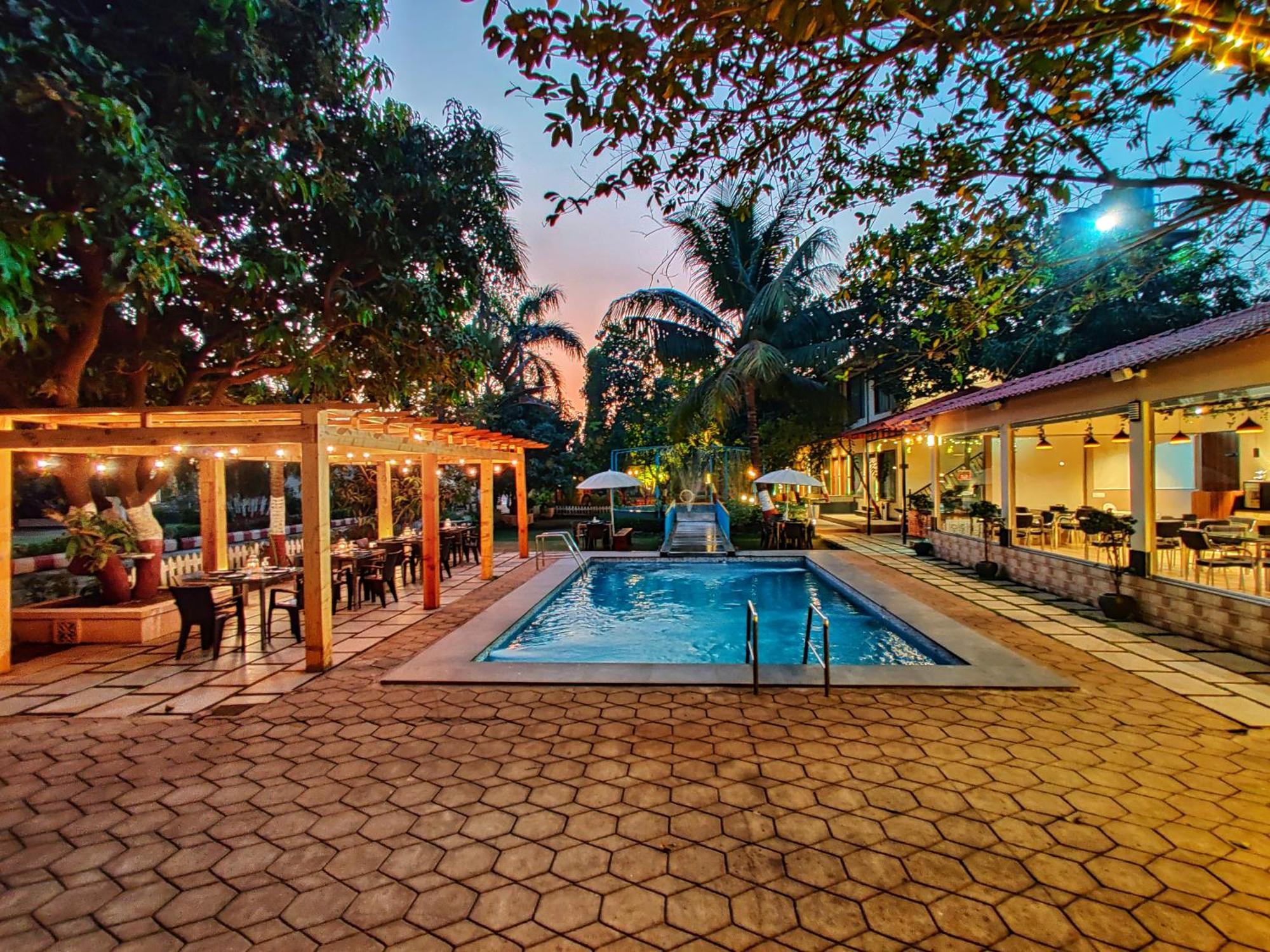 Pushp Vatika Resort & Lawns Navi Mumbai Zewnętrze zdjęcie