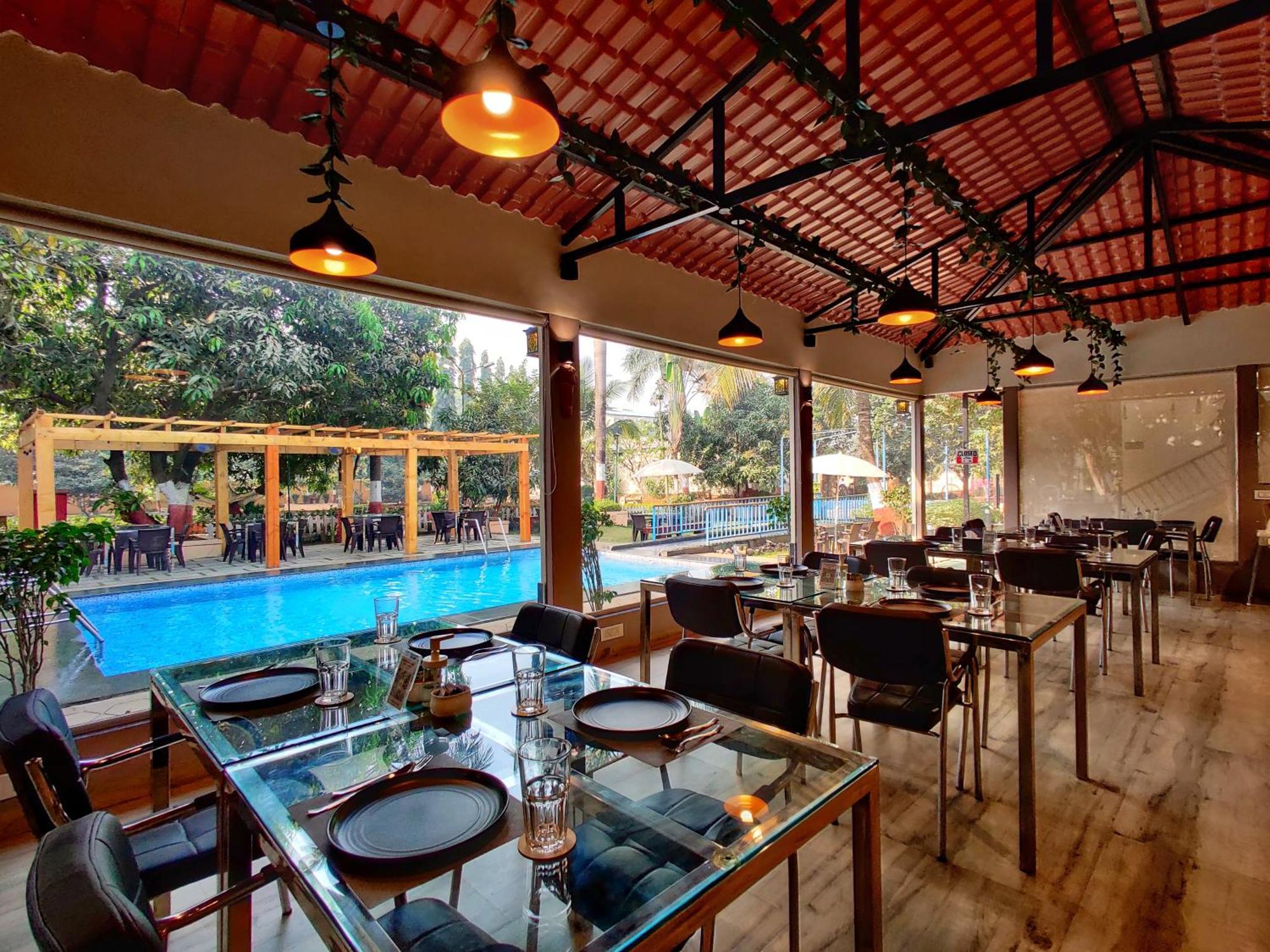 Pushp Vatika Resort & Lawns Navi Mumbai Zewnętrze zdjęcie